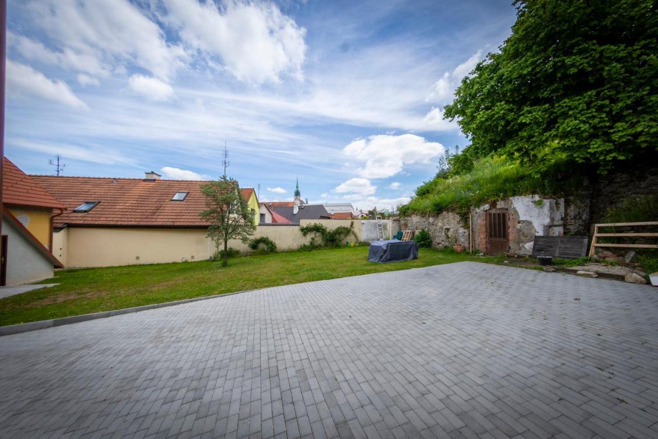 Penzion Nezarka 59 Jindřichŭv Hradec Zewnętrze zdjęcie